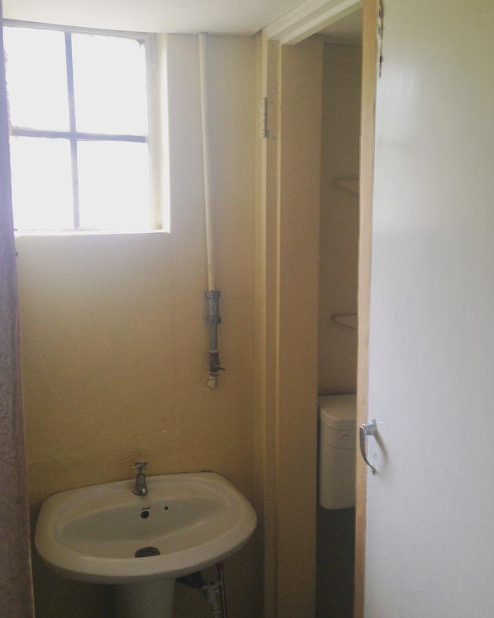 Hostel Kumunzi Backpackers Lusaka Exterior foto